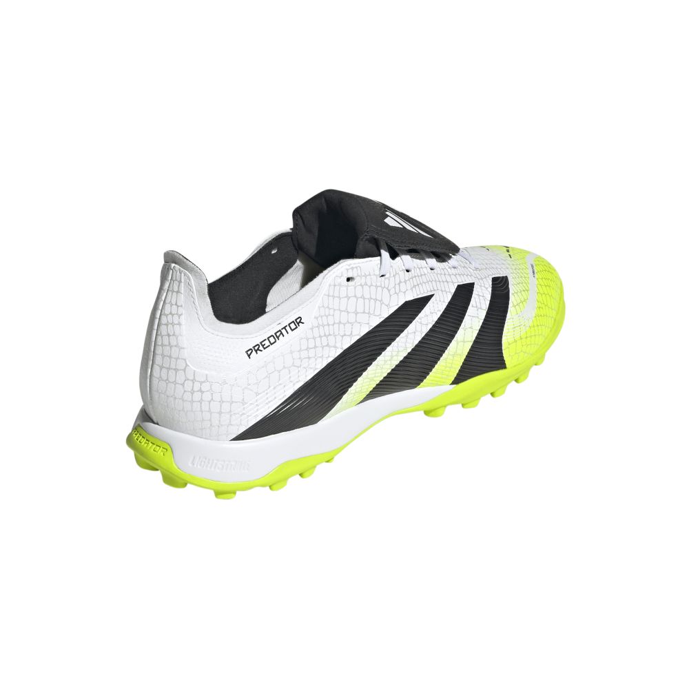 Guayos de fútbol con lengüeta plegable Predator League