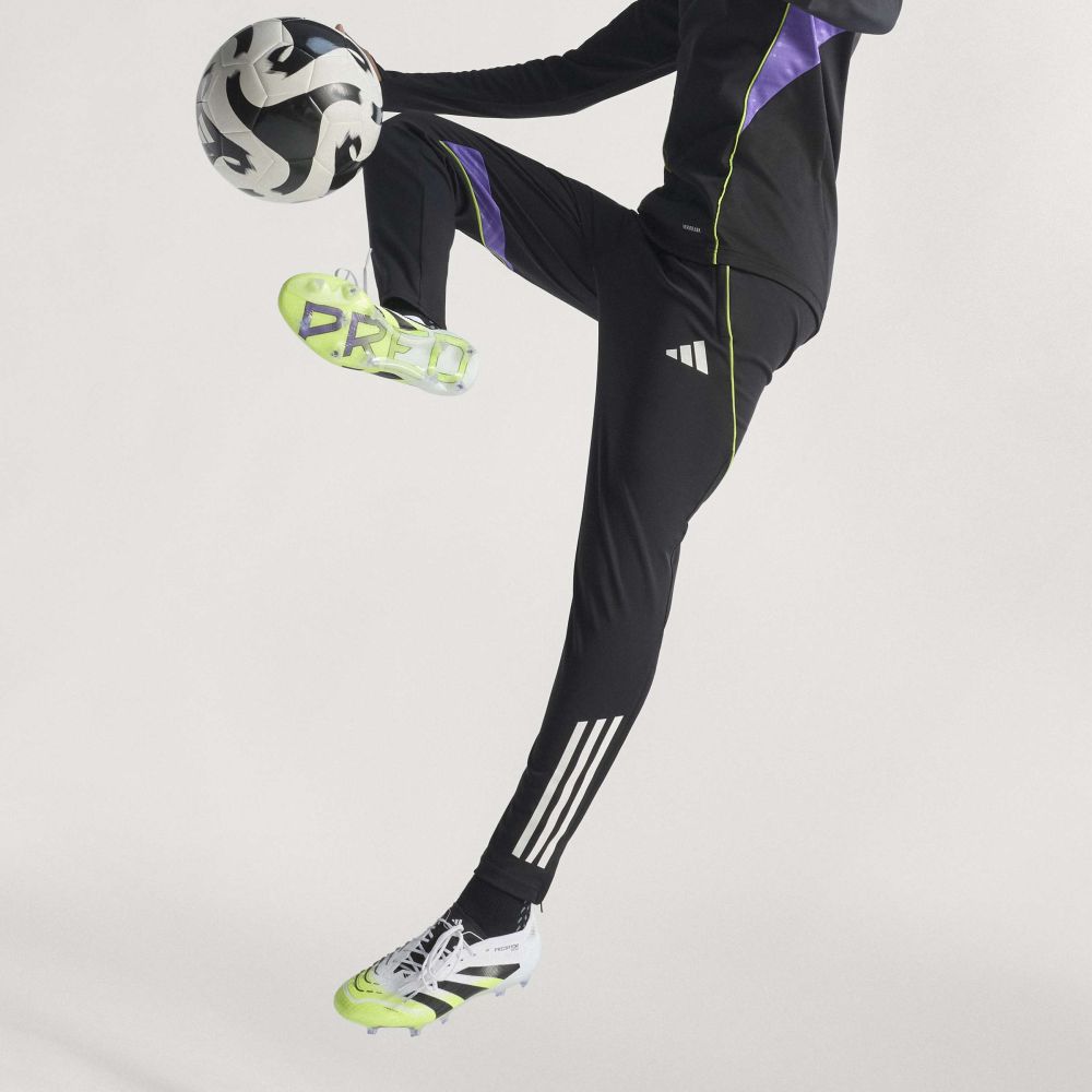 Guayos Predator Elite para terreno firme