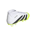 Guayos con media para terreno firme Predator Club